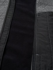 Johaug - Avail Jacket - kvinder - shdow - 4