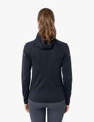 Johaug - Gleam Full Zip - sports jackets - dark blue - 4