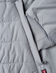 Johaug - Zone Primaloft Jacket - sportjackor - light grey - 4