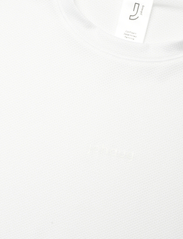 Johaug - Shape Tee - t-shirts - white - 2