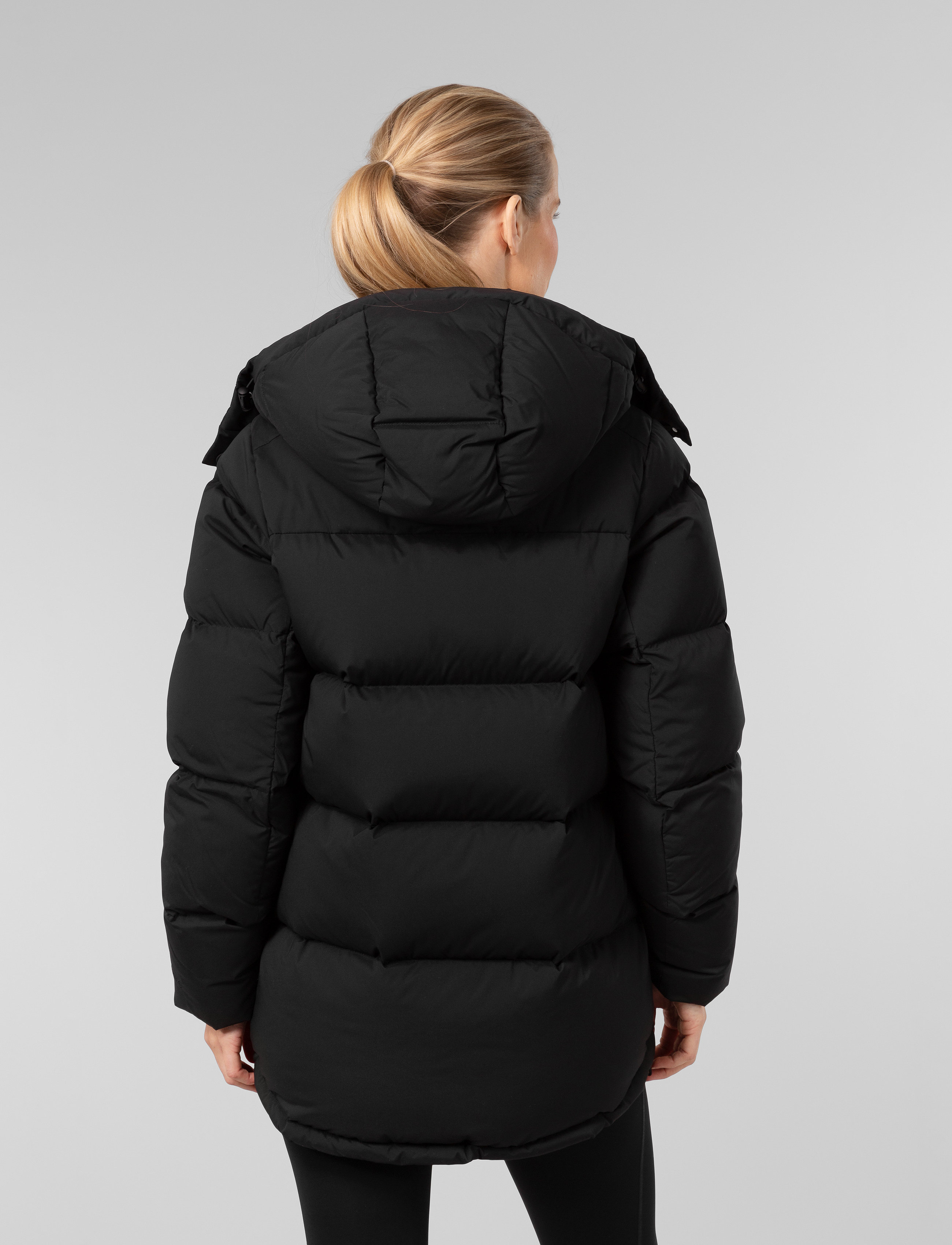 Johaug - Escape Down Jacket - outdoor jacken - cblck - 3