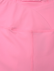 Johaug - Rupture Rib Bikelenght - trainings-shorts - pink - 4