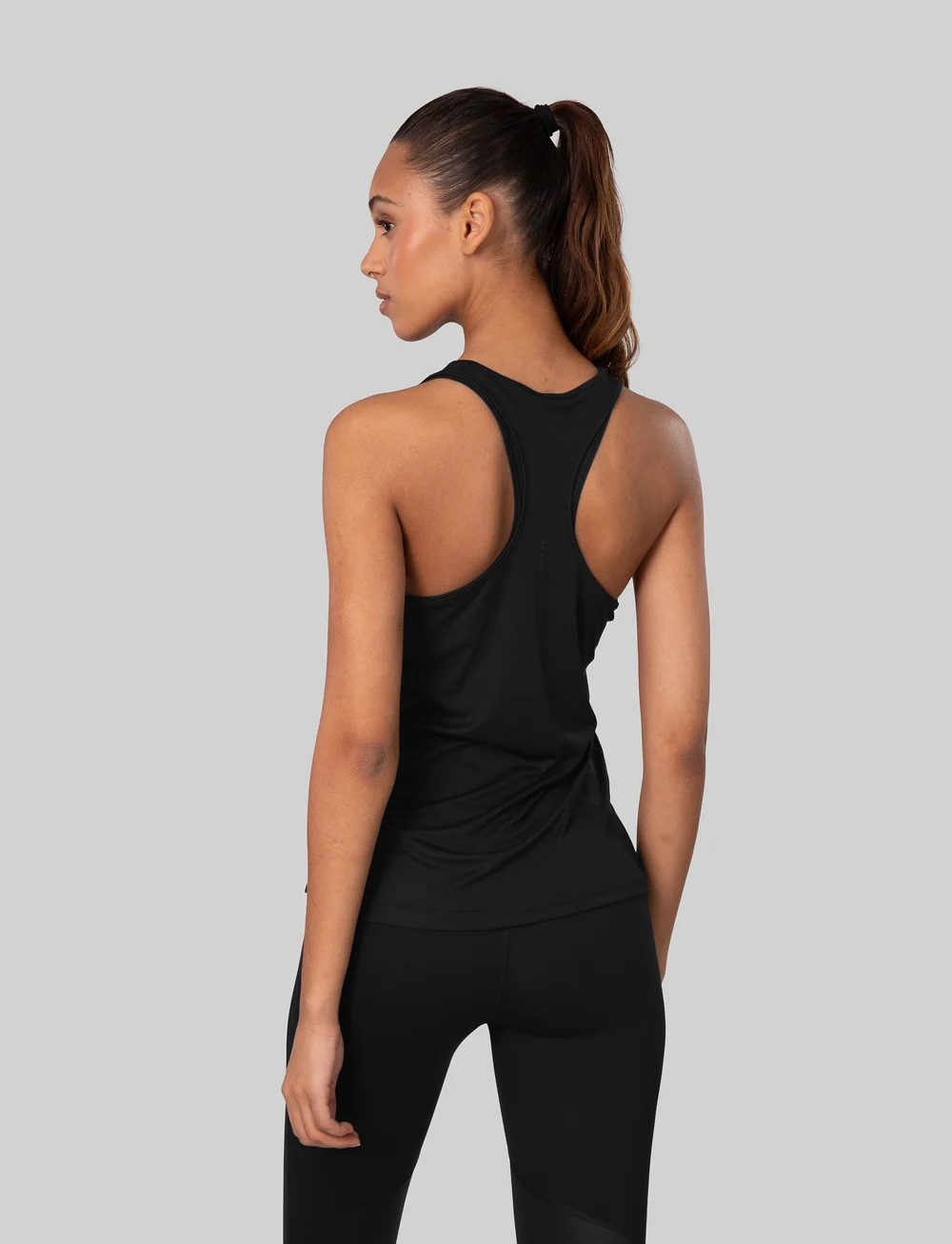 Johaug - Discipline Singlet - tank tops - cblck - 3