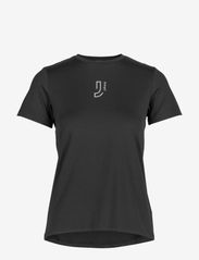 Johaug - Elemental Tee 2.0 - t-shirts - black - 1