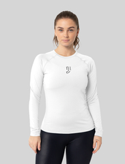 Johaug - Elemental Long Sleeve 2.0 - langarmshirts - white - 2