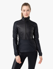 Johaug - Gleam Primaloft Half Zip - mid layer jackets - black - 2
