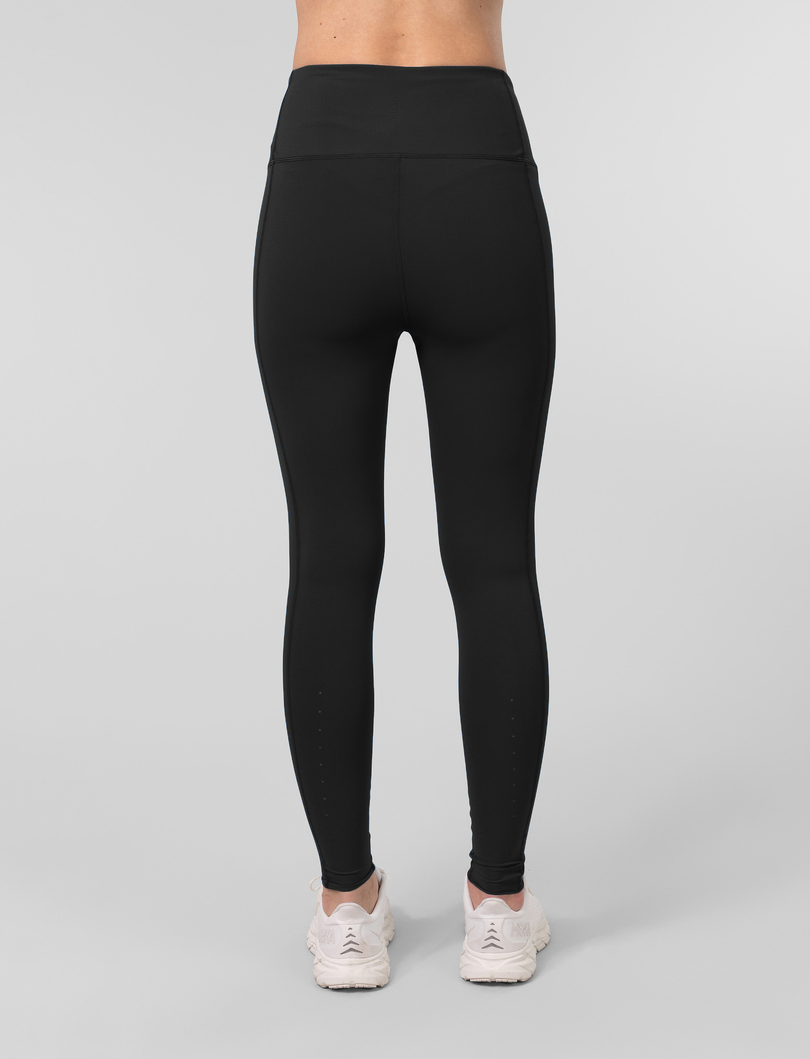 Johaug - Elevated Performance Cut off Tights - trainingstights - cblck - 3