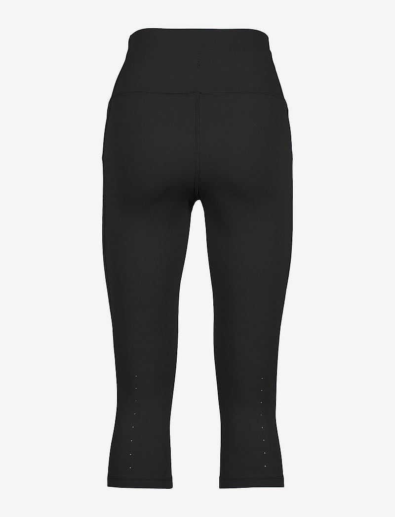 Johaug - Elevated Performance 3/4 Tights - seamless tights - cblck - 1