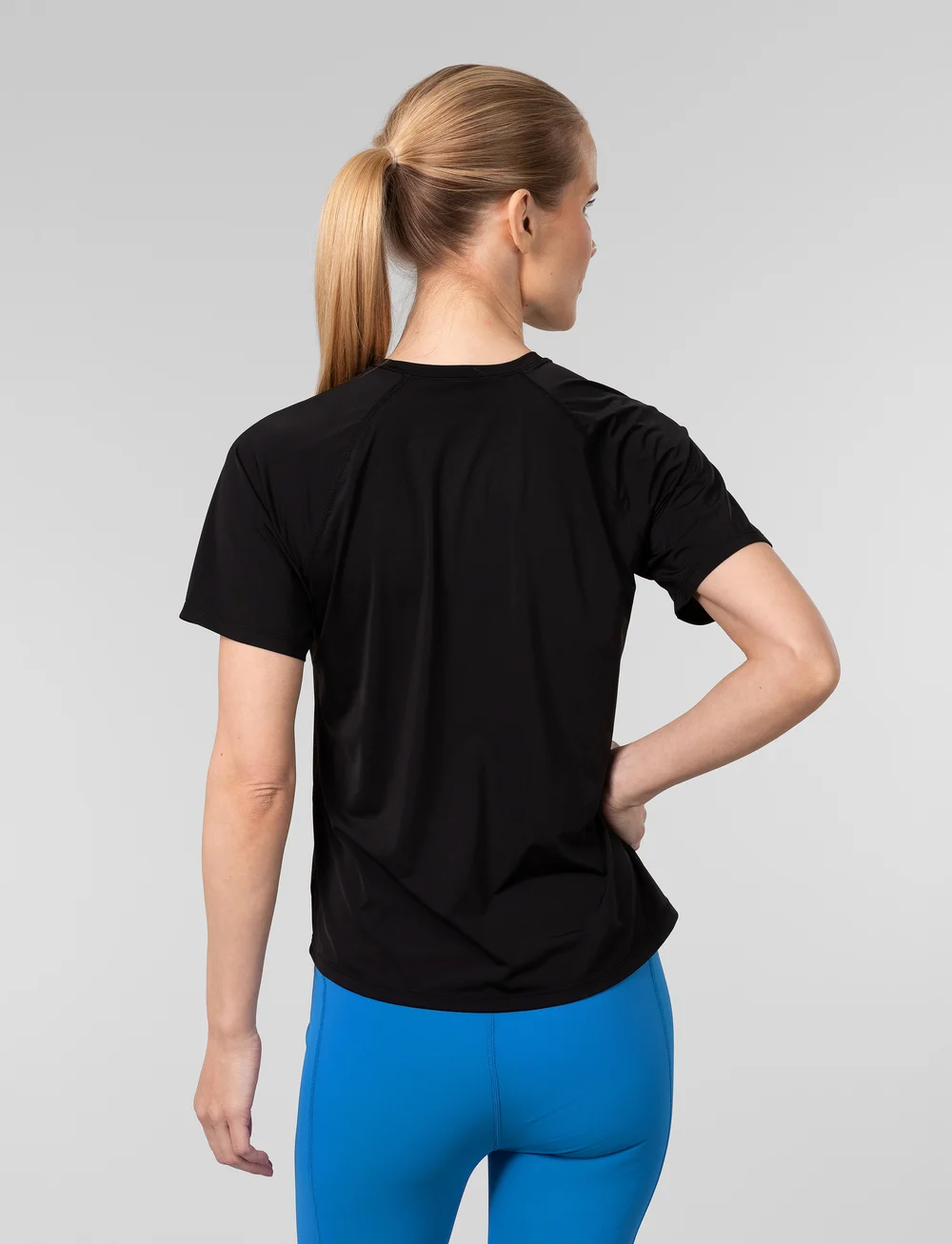 Johaug - Elevated Performance Tee - t-shirts - black - 3