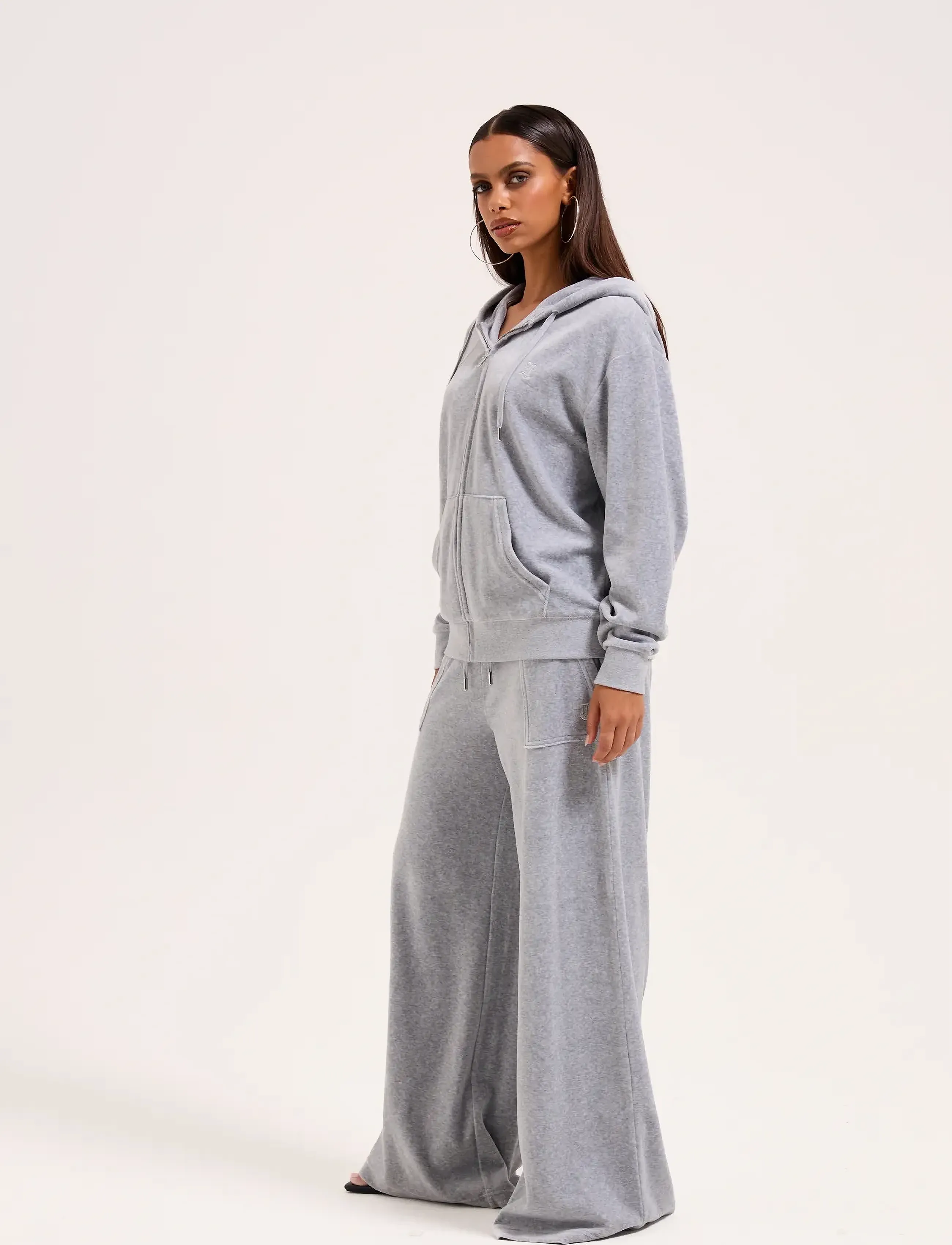 Yuka Wide Leg Mid Rise