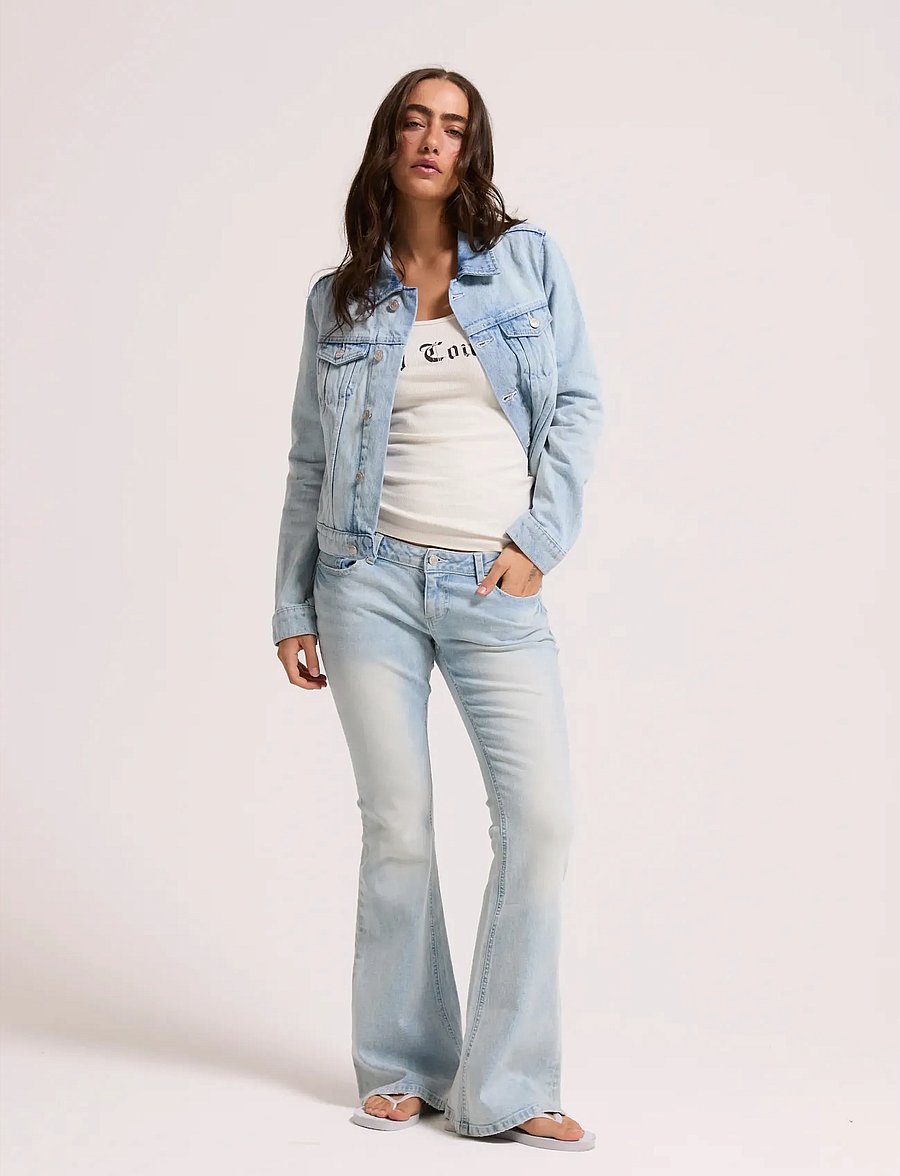 Juicy Couture - LOW RISE DIAMANTE FLARE - flared jeans - light wash - 0