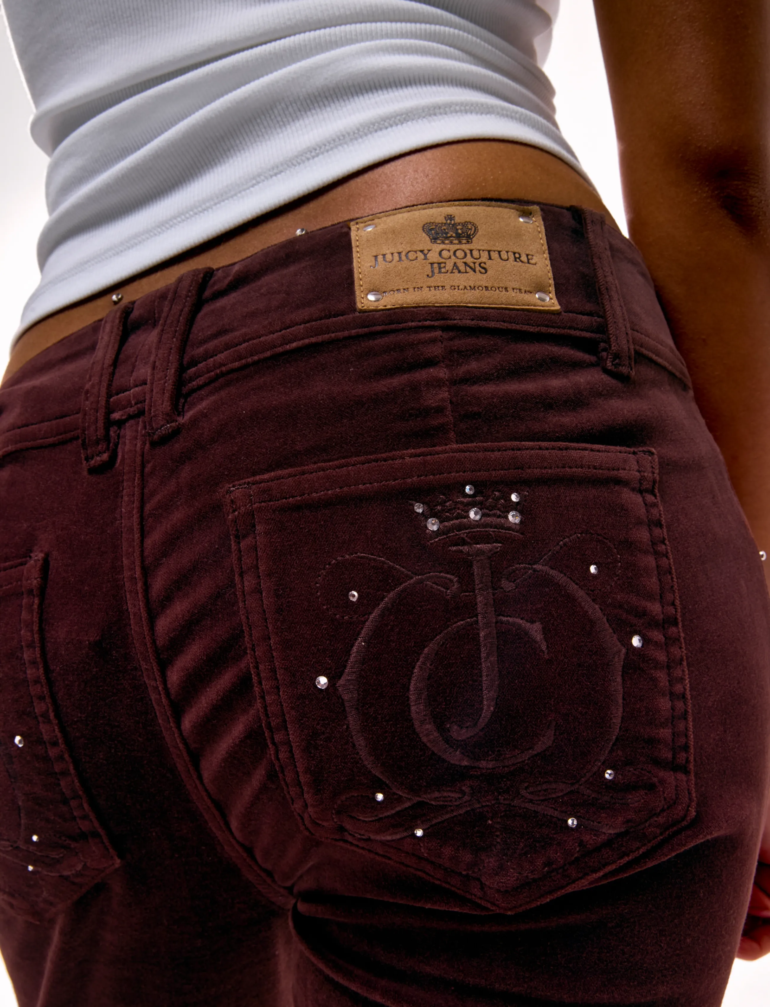 Juicy Couture Crest Velour Denim Low Rise Flare byxor dam – bild 5