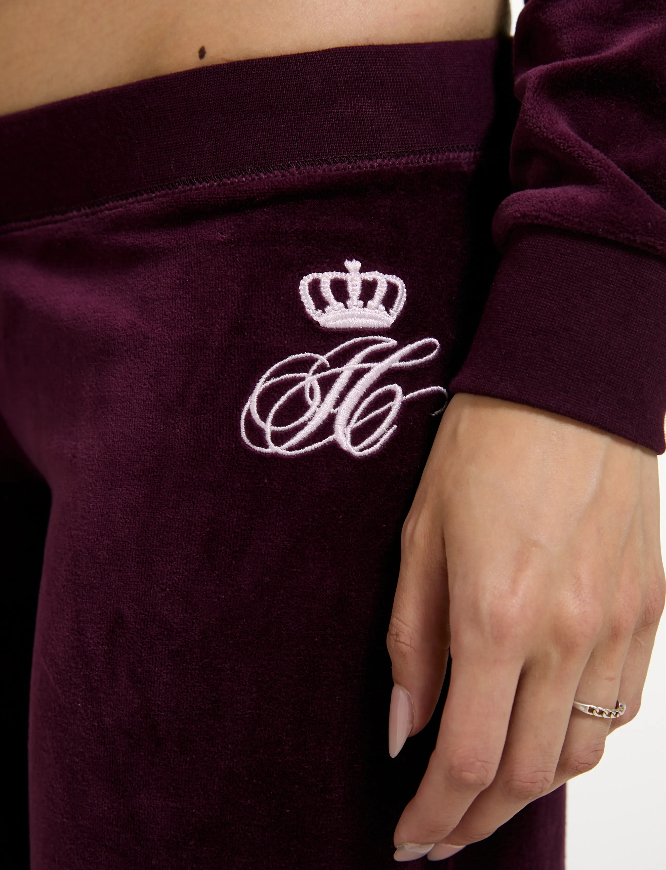 Juicy Couture - SCRIPT REBELLE OG STRAIGHT PANT - vardagsstil - winetasting - 5