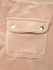 Juicy Couture - GOLD DEL RAY POCKETED PANT - alaosat - caramel - 4