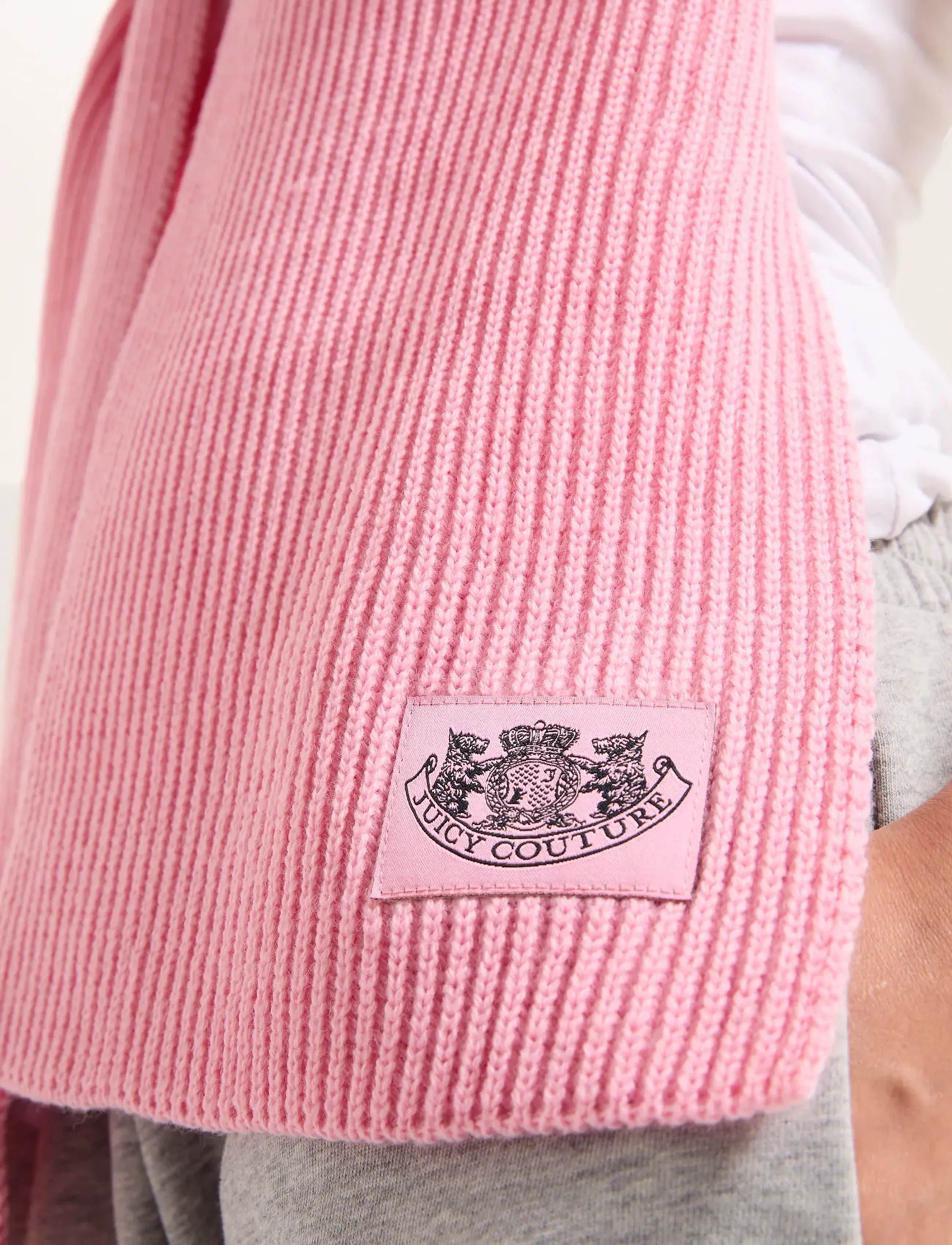Juicy Couture Cheetah Crest Scarf / Beanie Set mössor dam – bild 4