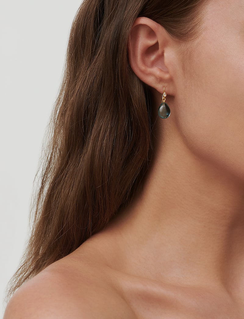 Julie Sandlau - Prima Ballerina Earrings - Øreringe med vedhæng - gold / ocean blue - 0