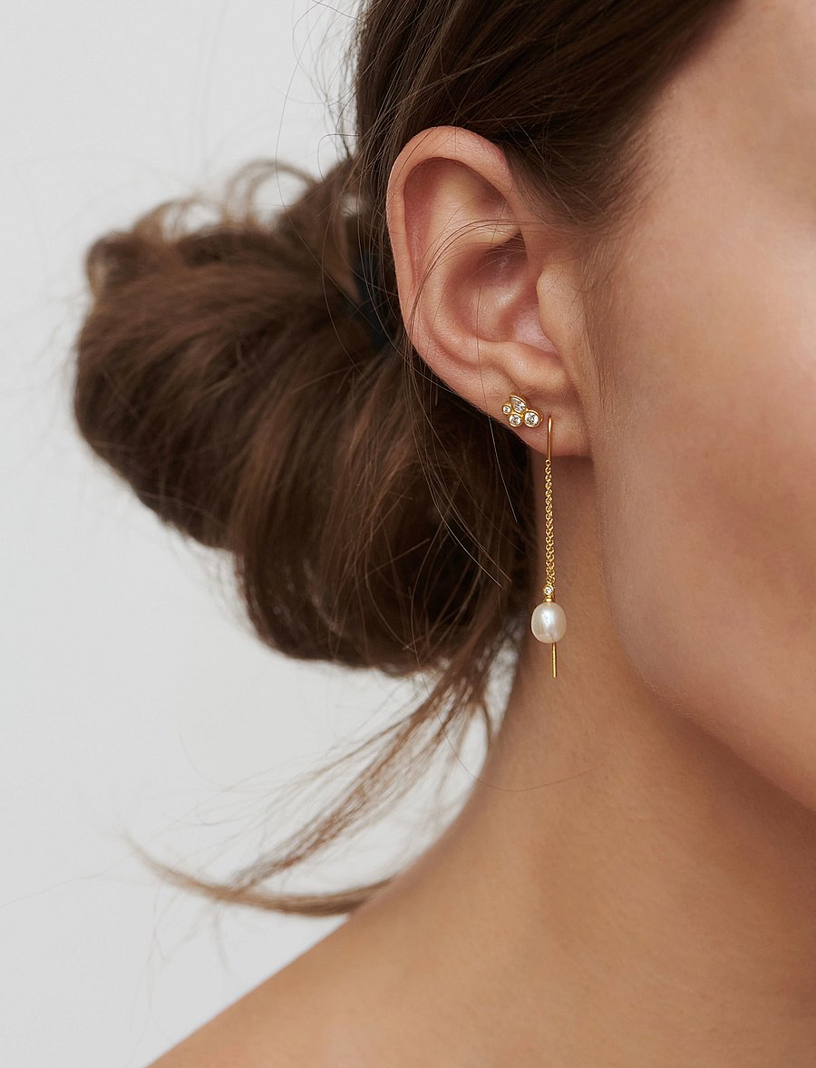 Julie Sandlau - Tasha Chain Earrings - pärlitega kõrvarõngad - gold / white pearl - 1