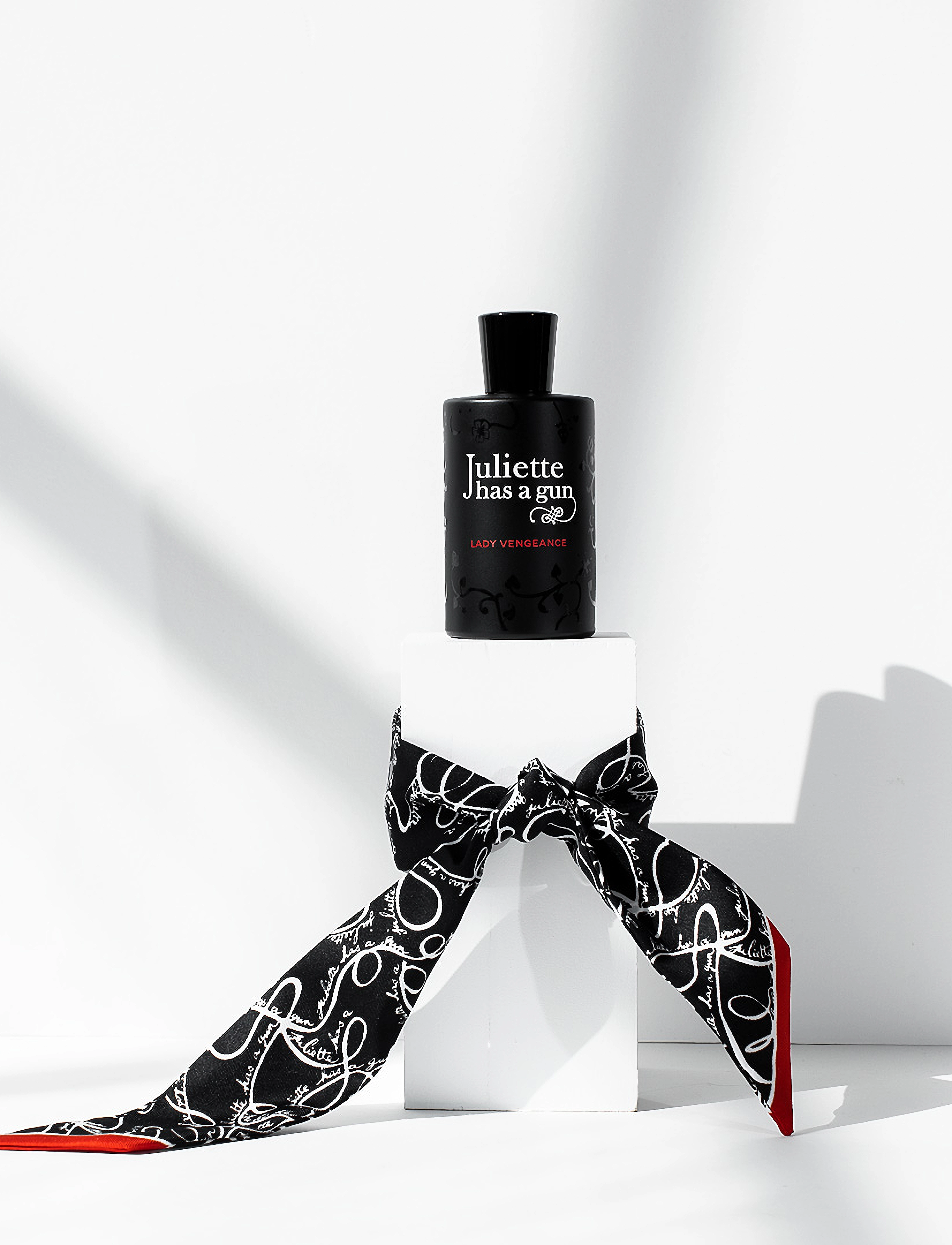 Juliette Has A Gun - Lady Vengeance EDP 100ml - unisex - clear - 4