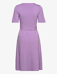 Jumperfabriken - Fanny - slå-om-kjoler - purple - 2