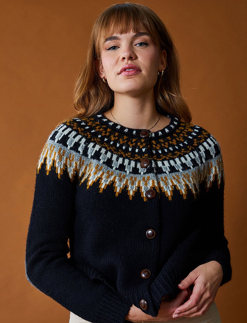 Jumperfabriken - Joelle Cardigan - kardiganid - black - 0