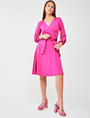Jumperfabriken - Annie dress pink - midiklänningar - pink - 3