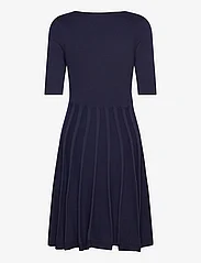 Jumperfabriken - Milly - knitted dresses - navy - 1