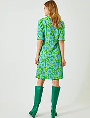 Jumperfabriken - Lana SS - shirt dresses - green - 3