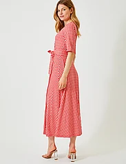 Jumperfabriken - Aina - summer dresses - red - 4