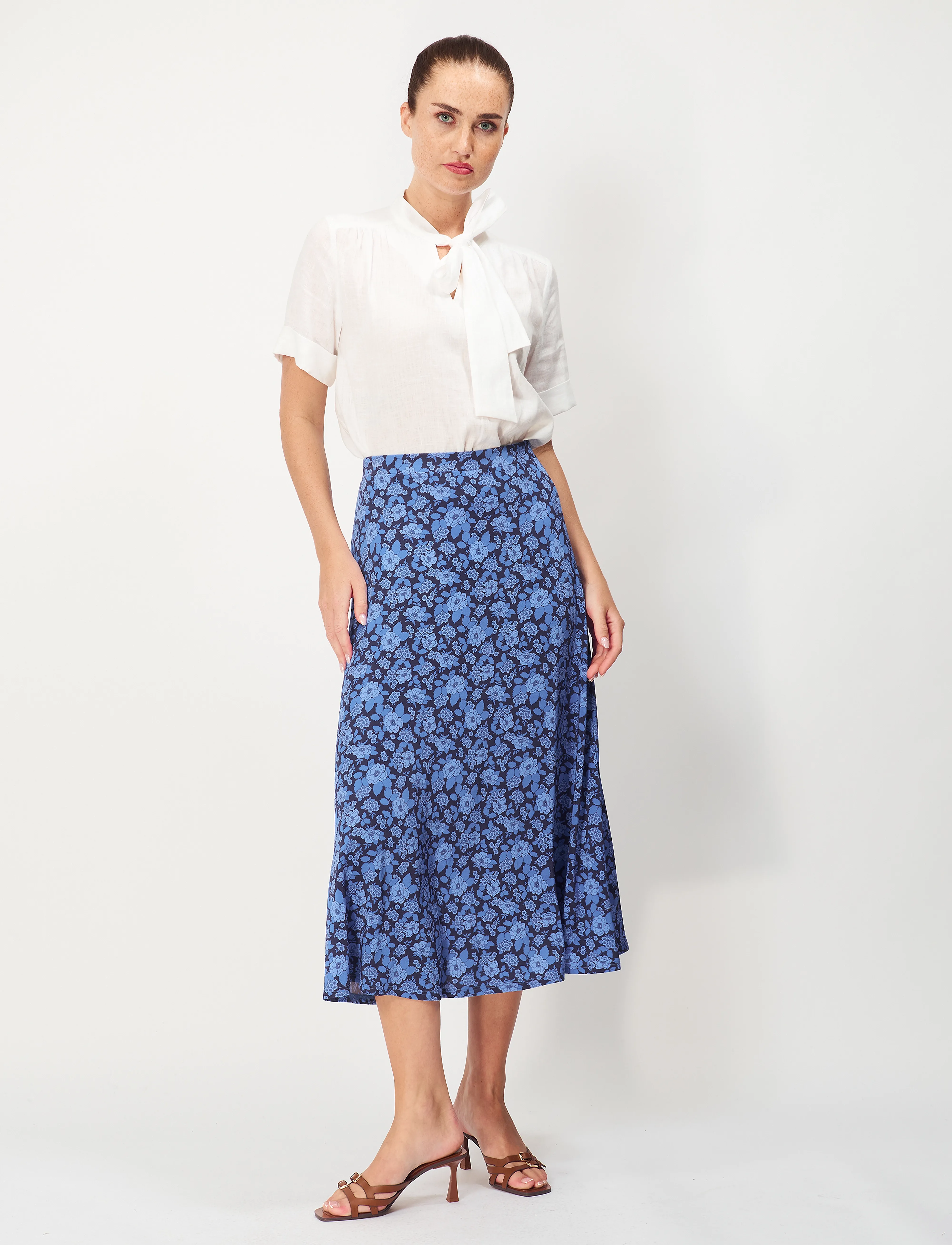 Jumperfabriken - Kayla Skirt - midi kjolar - navy - 4