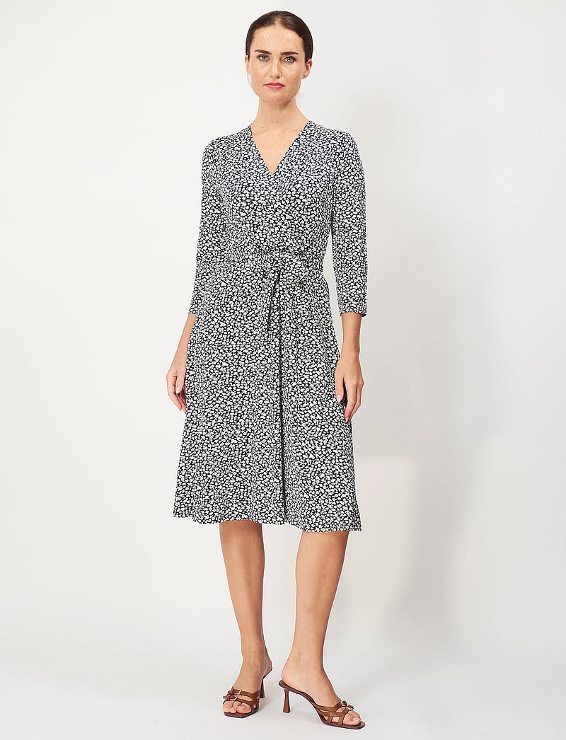 Jumperfabriken - Celia Dress - wickelkleider - navy - 0