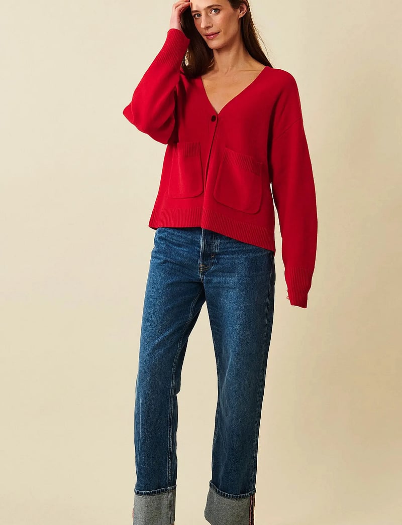 Jumperfabriken - Estrid cardigan - cardigans - red - 4
