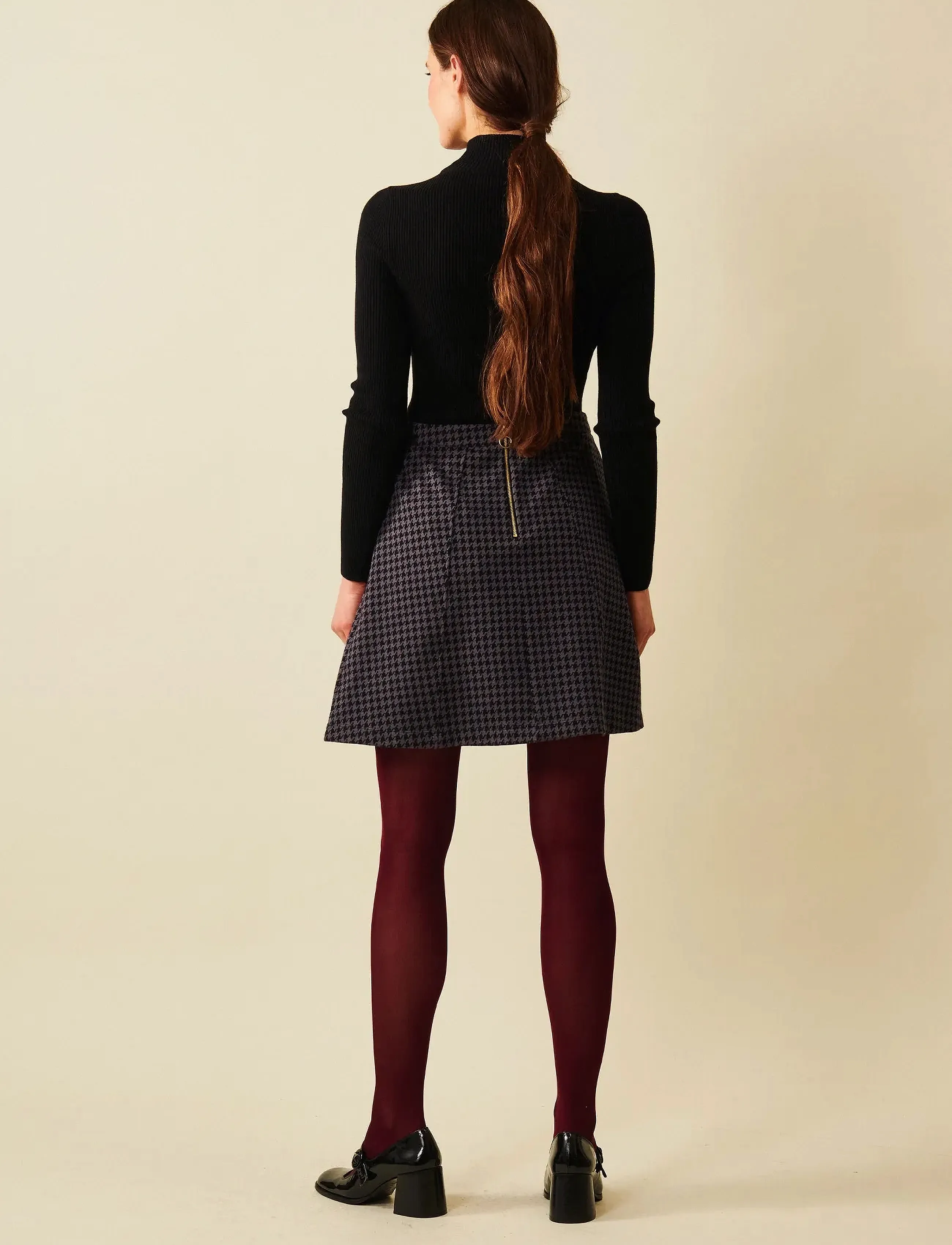 Jumperfabriken - Madeleine Houndstooth Skirt - kurze röcke - grey - 3