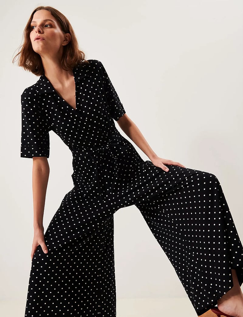 Jumperfabriken - Blake Dot Jumpsuit - jumpsuits - black - 5
