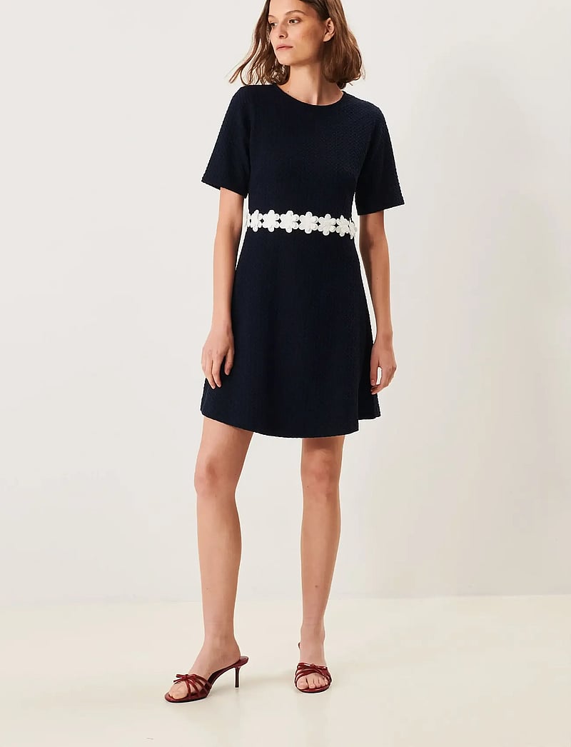 Jumperfabriken - Mouna Dress - midiklänningar - navy - 0