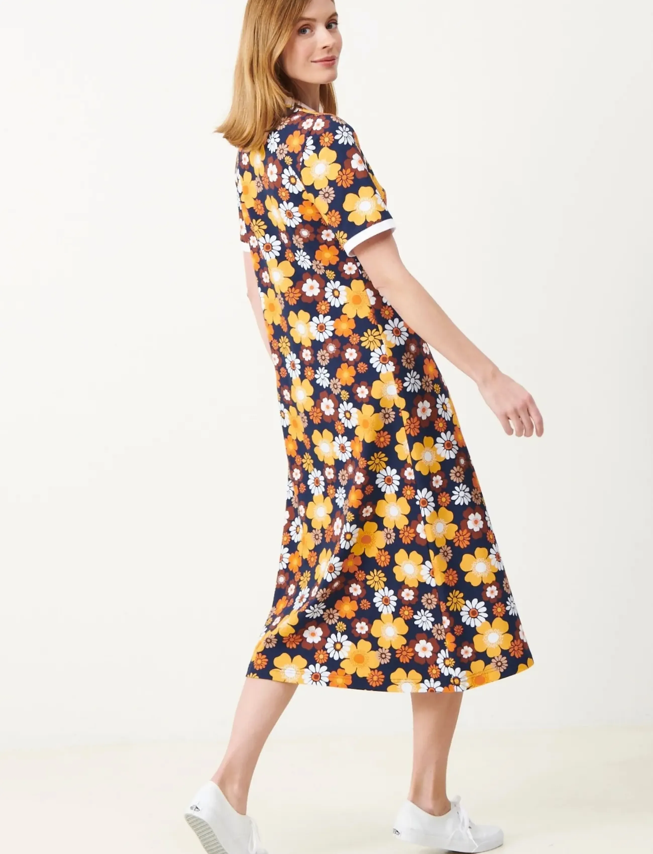 Jumperfabriken Melissa Dress - T-skjortekjoler - NAVY / brown