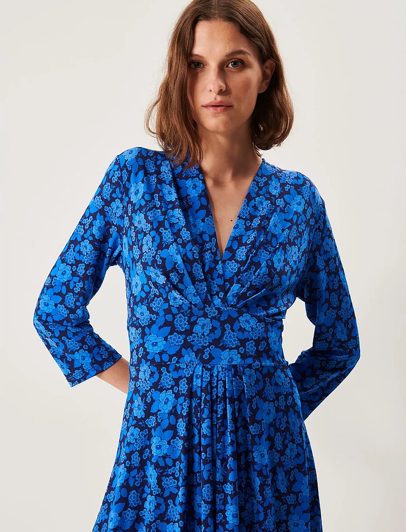 Jumperfabriken - Clary Dress - festklänningar - blue - 4