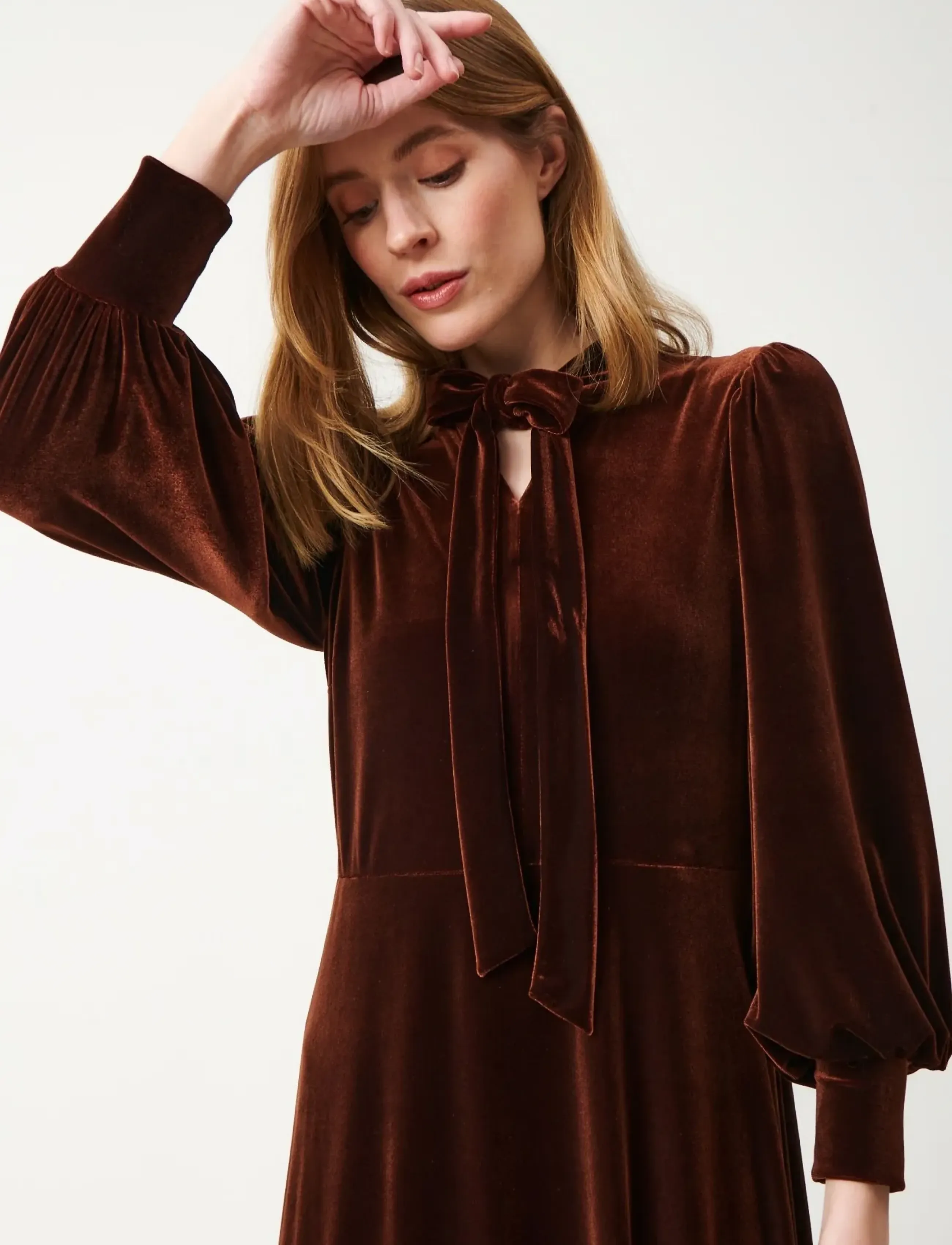 Jumperfabriken - Juno Dress - partykleider - brown - 4