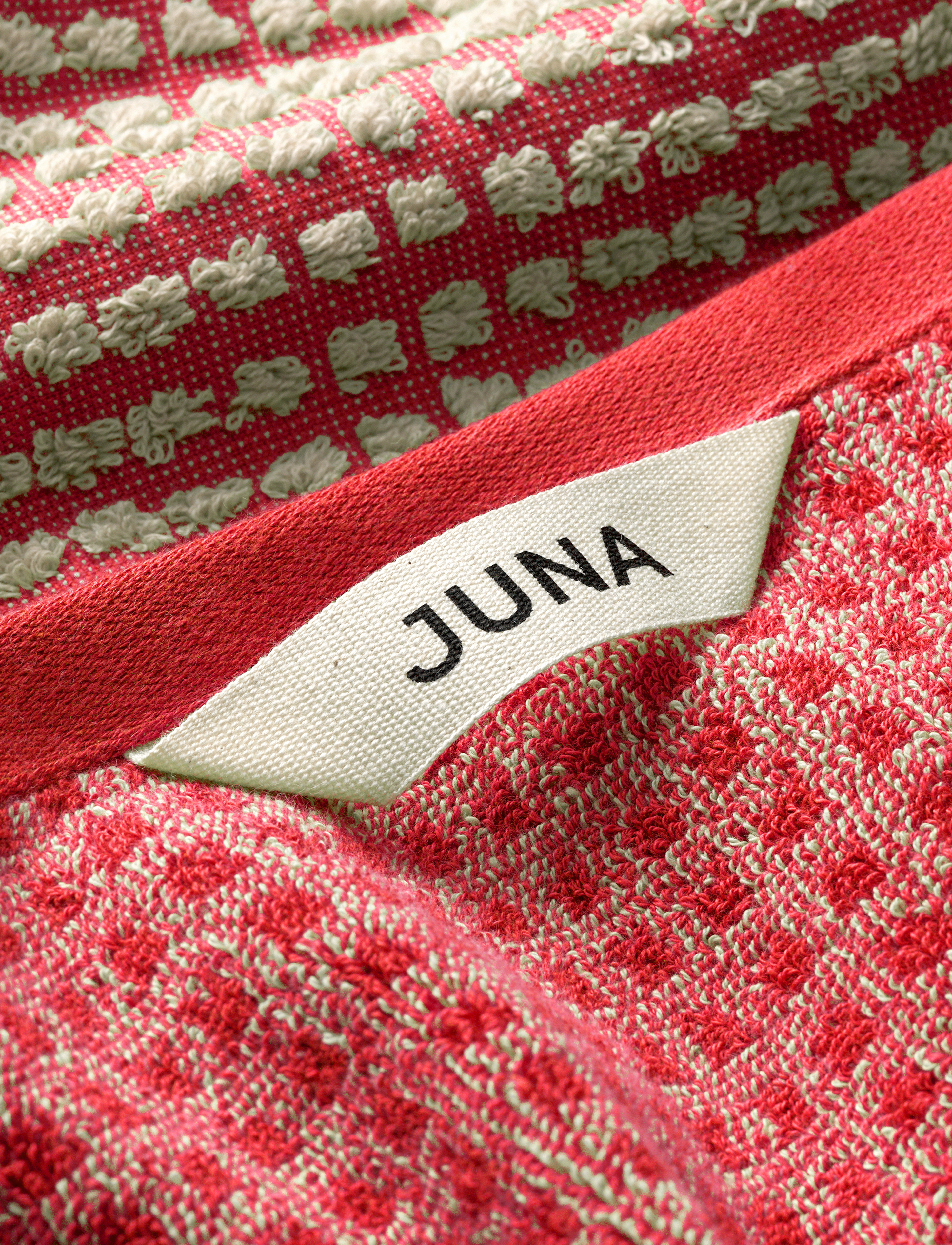Juna Check Håndklæde 70X140 cm Rød/Sand, 140 cm, Red, Tekstiler Til Badeværelset > Håndklæder, Unisex