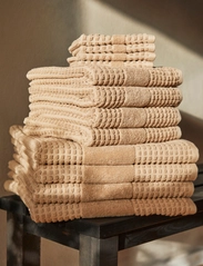 Juna - Check Towel - die niedrigsten preise - sand - 3