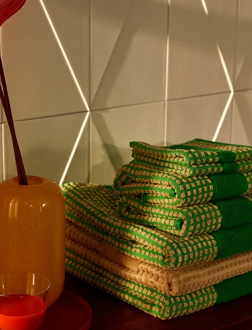 Juna - Check Towel 50x100 cm green/sand - bath towels - green/sand - 5