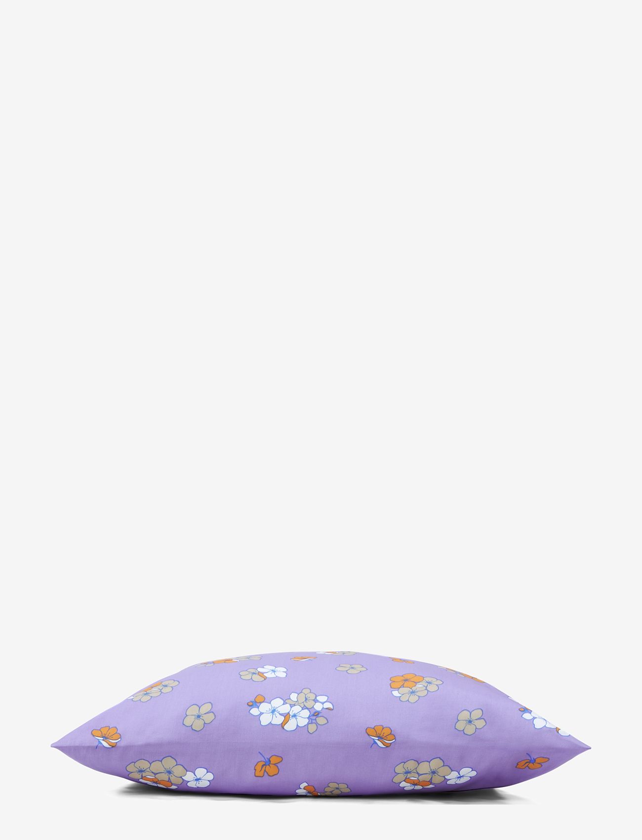 Juna - Grand Pleasantly Pillowcase 70x50 cm lavender - najniższe ceny - lavender - 1