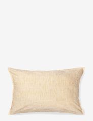 Juna - Monochrome Lines Pillowcase 70x50 cm NO - die niedrigsten preise - ochre/white - 0