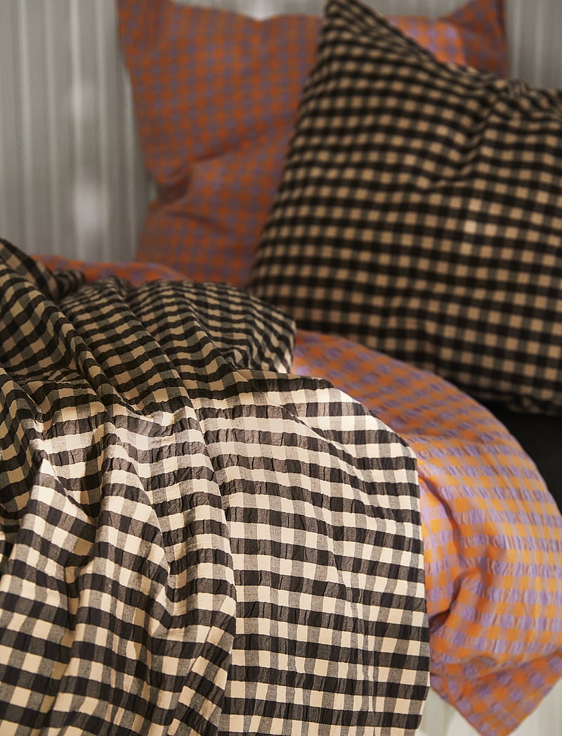 Juna - Bæk&Bølge Påslakanset 150x210 cm svart/sand SE - köp efter pris - black/sand - 4