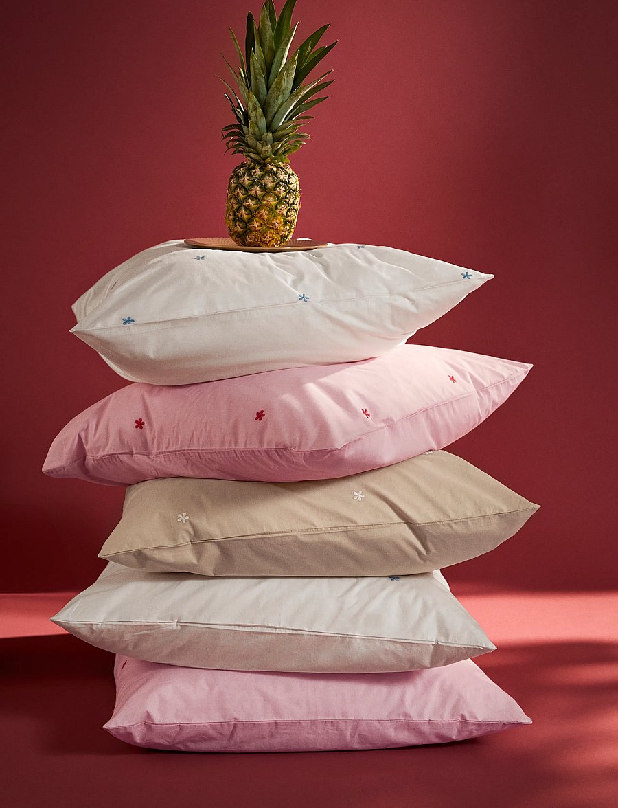 Juna - Daisy Bed linen 140x200 cm white/light blue DK - voodiriiete komplektid - white/light blue - 3