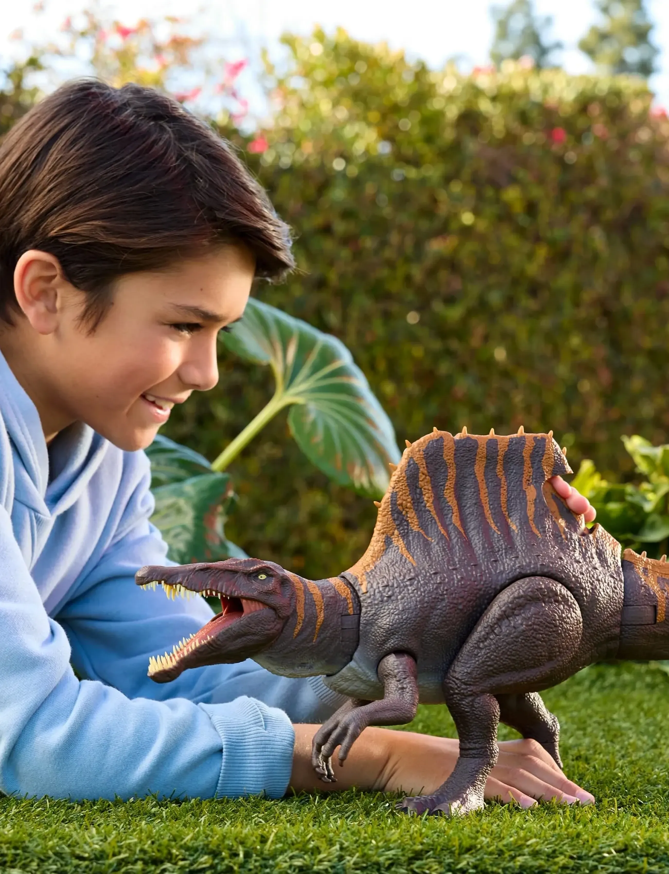 Jurassic world - Jurassic World Rebirth Tail Thrasher Spinosaurus Action Figure, Dinosaur Toy with 2 Attack Moves - hasarfígúrur - multi color - 0