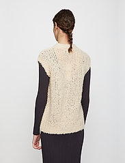 Just Female - Erida knit vest - knitted vests - buttercream - 4