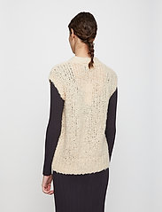 Just Female - Erida knit vest - kootud vestid - buttercream - 4