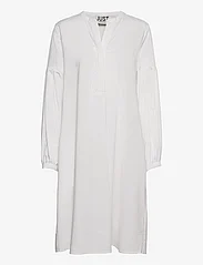 Just Female - Choice dress - skjortekjoler - white - 0