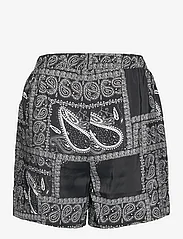 Just Female - Maid shorts - kasdienio stiliaus šortai - paisley art black - 1