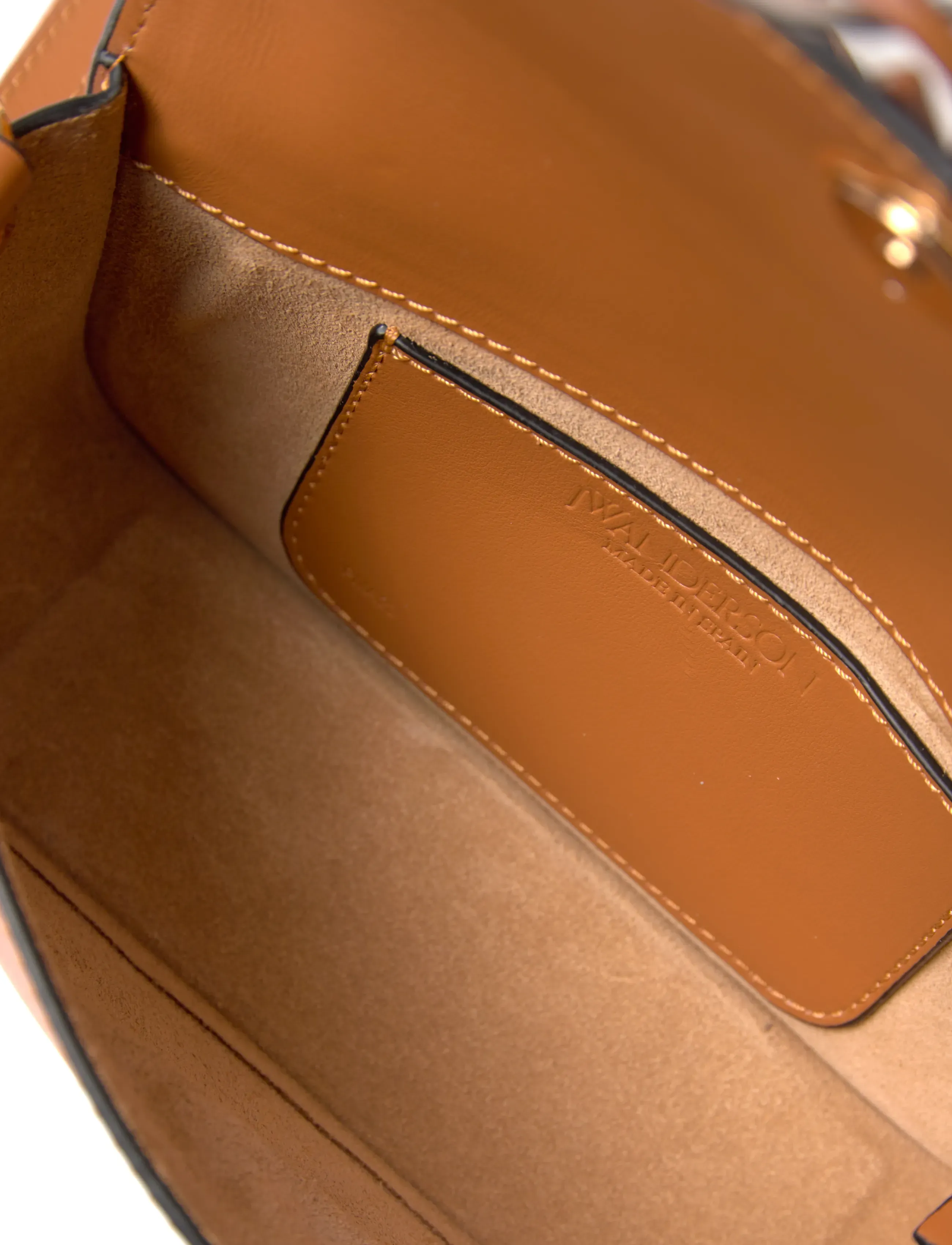 JW Anderson - Chain Anchor Baguette Leather handbag - sacs à bandoulière - brown - 4